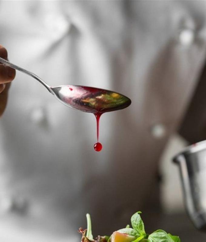 من أبرز الطهاة... رحيل "شيف" شهير جدّاً عن 54 عاماً (صورة)