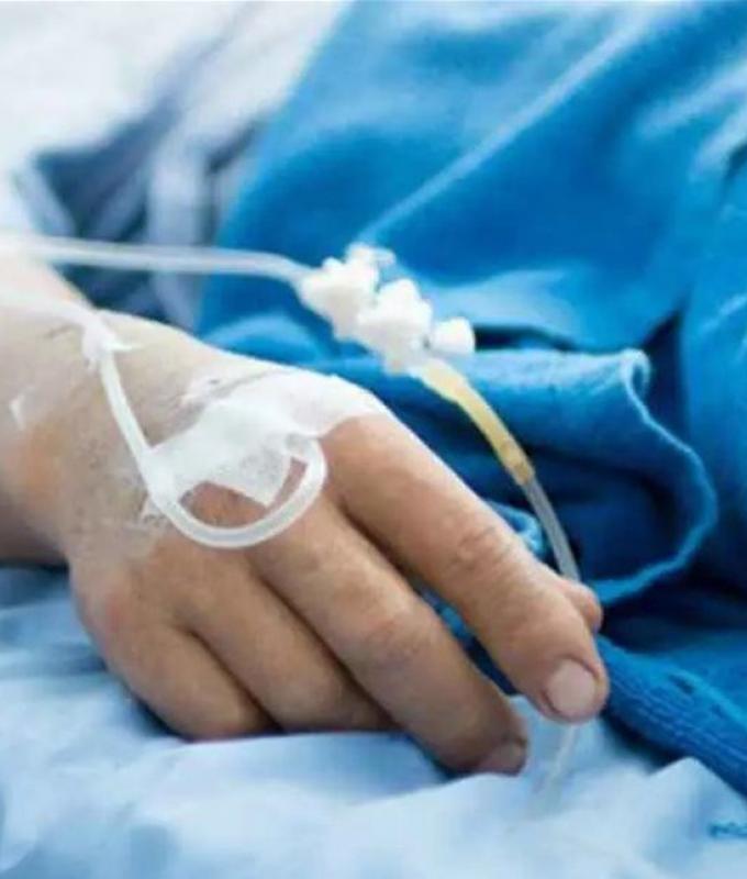 الموت يُؤلم فناناً لبنانيّاً: "ما بدي صدق انك فارقتنا.. كسرت قلبي"