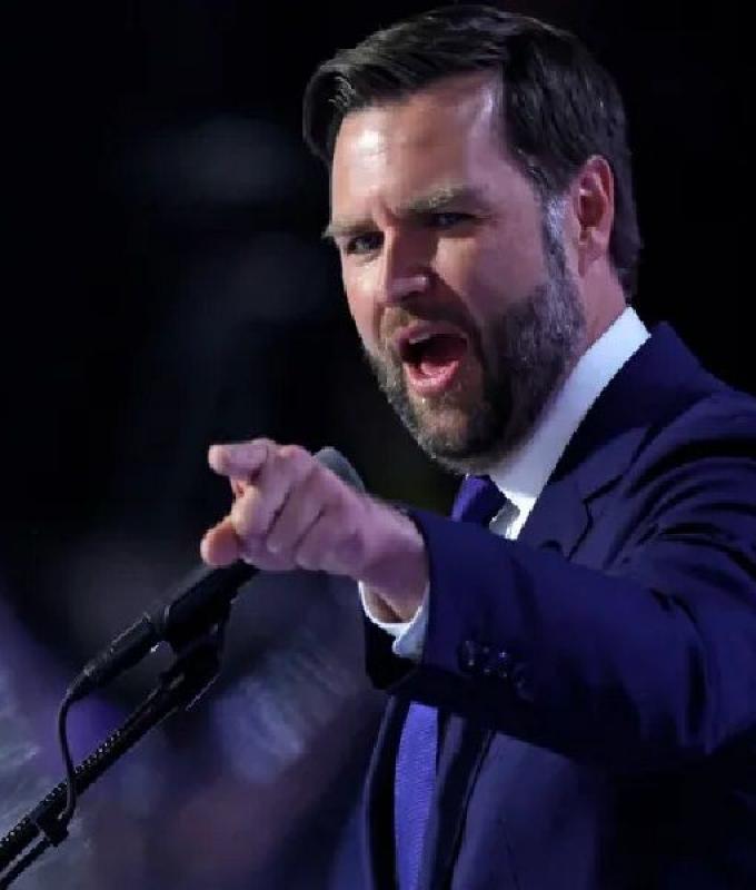 نائب الرئيس الأميركي: منع إيران من امتلاك سلاح نووي خط أحمر