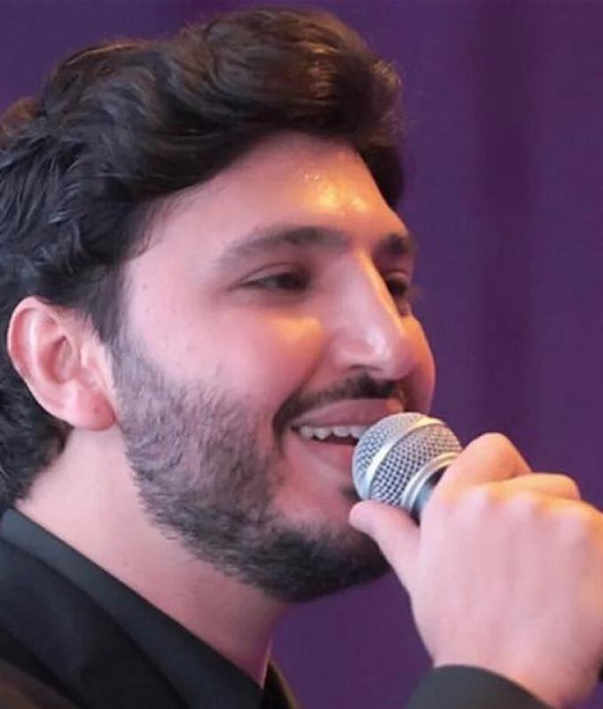 بعد دخوله للمرّة الثانية إلى المستشفى... هذا ما أعلنه الفنان محمد شاكر عن وضعه الصحيّ