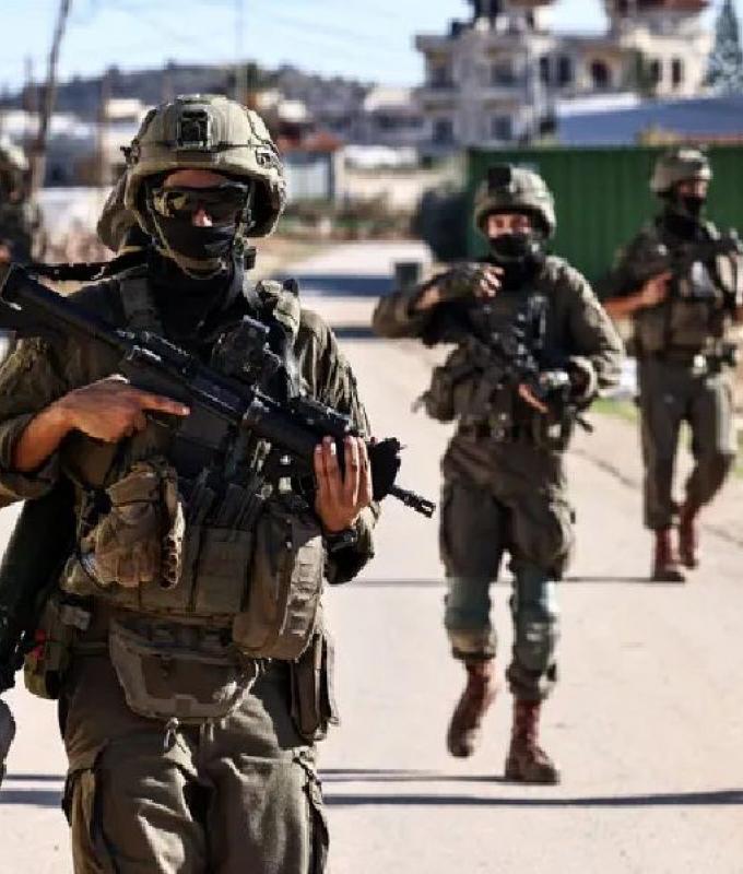 الفرقة 146 تسيطر على منطقة رأس البيضاء