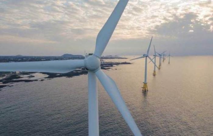 كوريا الجنوبية ستقيم أكبر مجمع في العالم لتوليد الكهرباء من الرياح البحرية