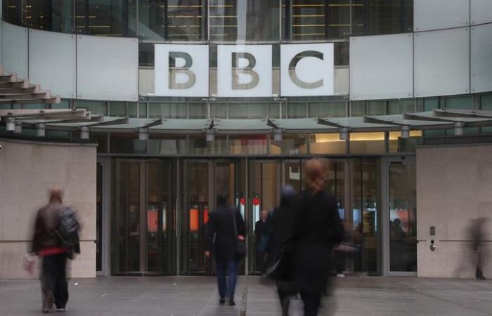 بكين تلغي ترخيص BBC