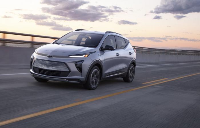 جنرال موتورز تكشف عن Chevy Bolt الكهربائية المحدثة