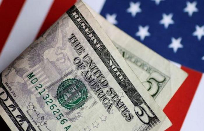 زيادة العوائد الأمريكية تدفع الدولار إلى التعافي