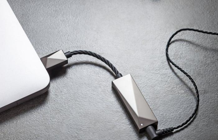 USB-C DAC يعد بصوت عالي الدقة للهواتف