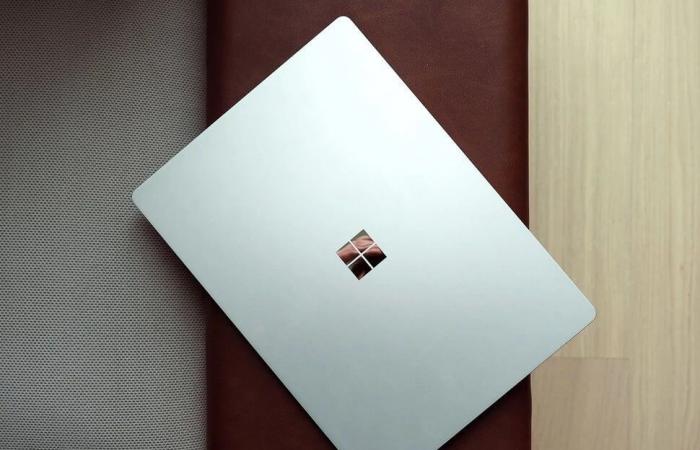 إطلاق Surface Laptop 4 أصبح وشيكًا