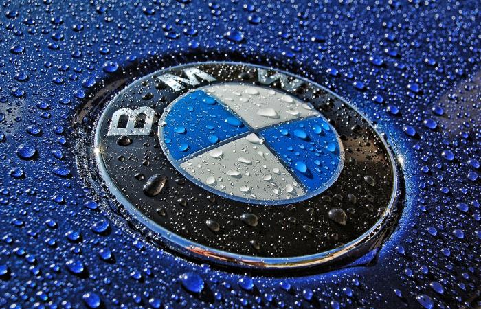 BMW تستدعي 17 ألف سيارة بسبب مخاوف نشوب حريق‎