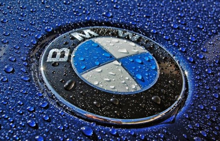 BMW تستدعي 17 ألف سيارة بسبب مخاوف نشوب حريق‎