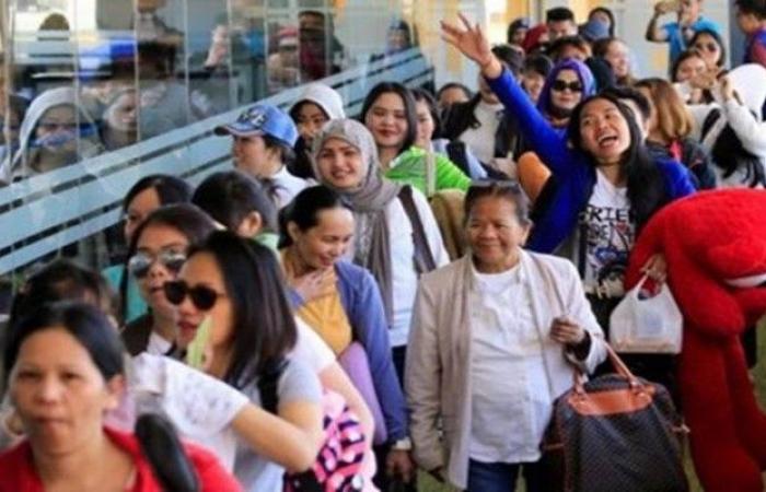 الكويت تفتح باب استقدام العمالة المنزلية من الفلبين