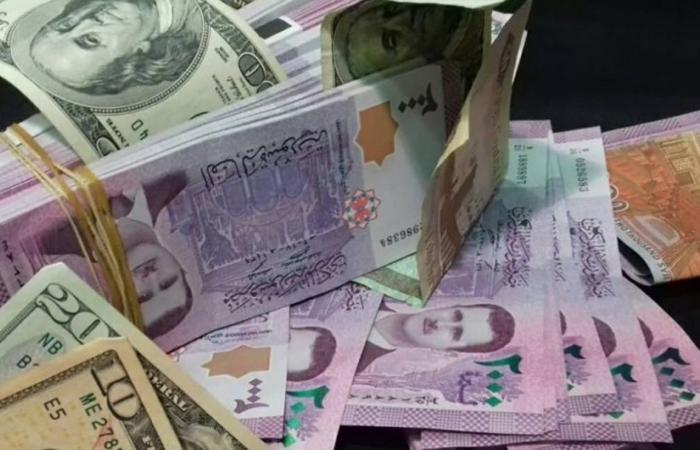 تحسن الليرة السورية بعد قرار رفع سعر الصرف