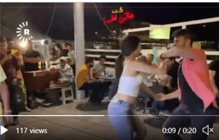 الكويت: شاب وفتاة يرقصان بشكل خليع في الشارع