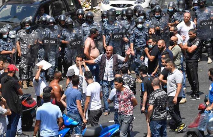 فقدان البنزين يقطع طريق كورنيش المزرعة