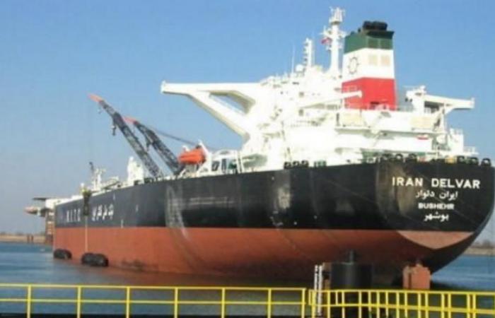 سفينة إيرانية محملة بالوقود تبحر نحو لبنان