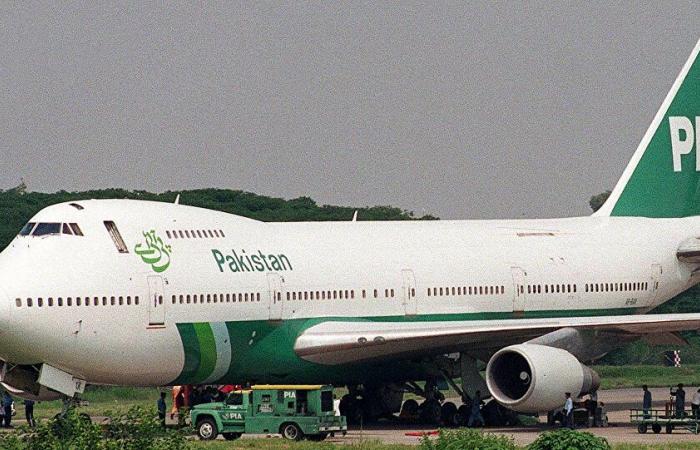 الخطوط الجوية الباكستانية تستأنف رحلاتها التجارية إلى كابول