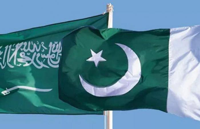 السعودية تودع 3 مليارات دولار في المركزي الباكستاني