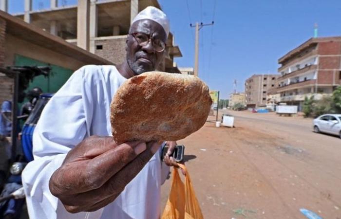 عودة أزمة الخبز والوقود في السودان