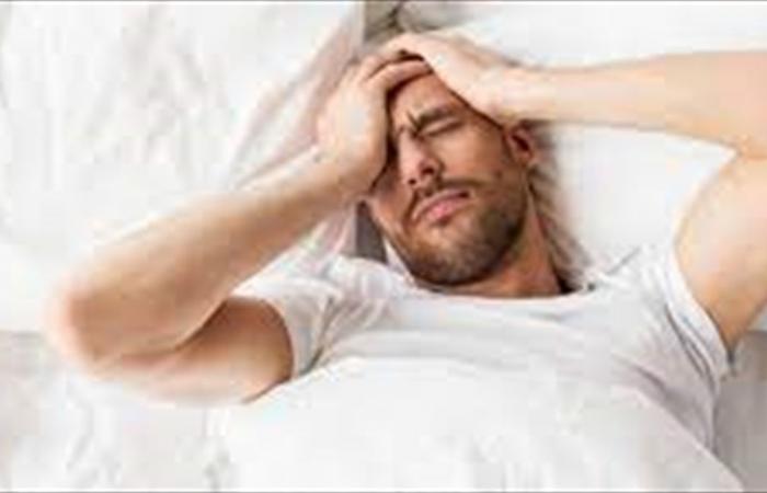 ماذا اكتشف الباحثون في أجسام من ينامون أقل من 6 ساعات يوميًا؟