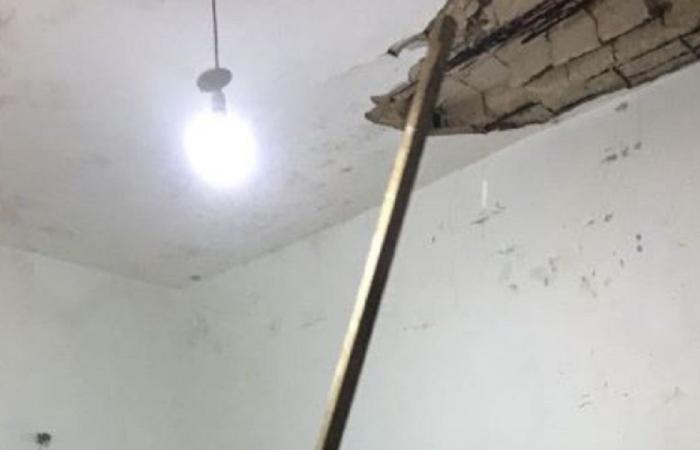 في صور… جريحة إثر سقوط سقف غرفة