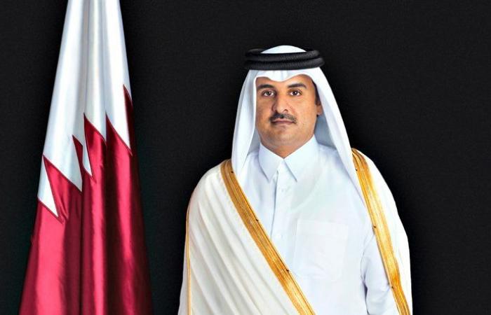 بالصور: أمير قطر يحضر مباراة ليفربول وريال مدريد