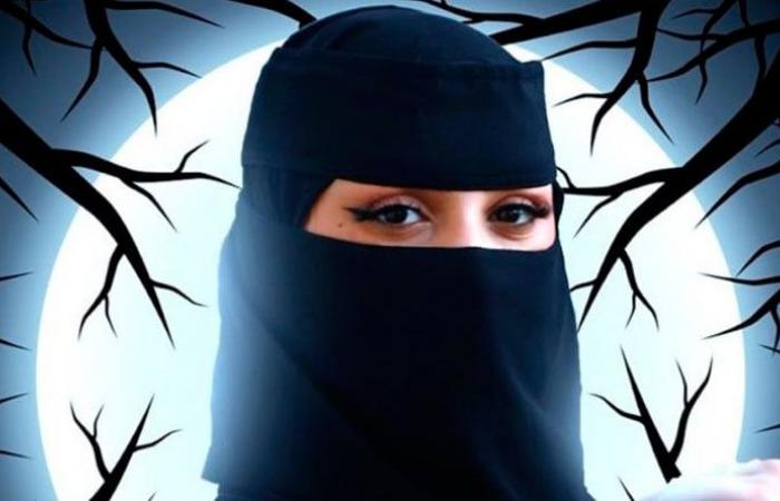 بالفيديو: نجمة سعودية تخلع النقاب على الهواء فاضحةً هويتها