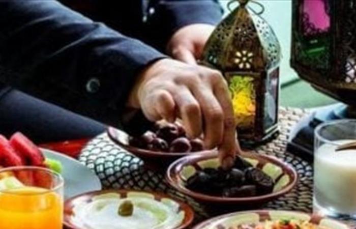 أطعمة لا تقدميها لأسرتك على مائدة السحور في رمضان