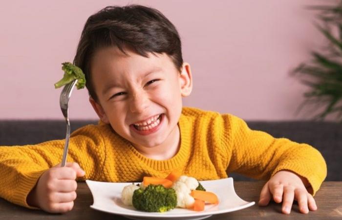 5 أطعمة تعزز صحة دماغ الأطفال