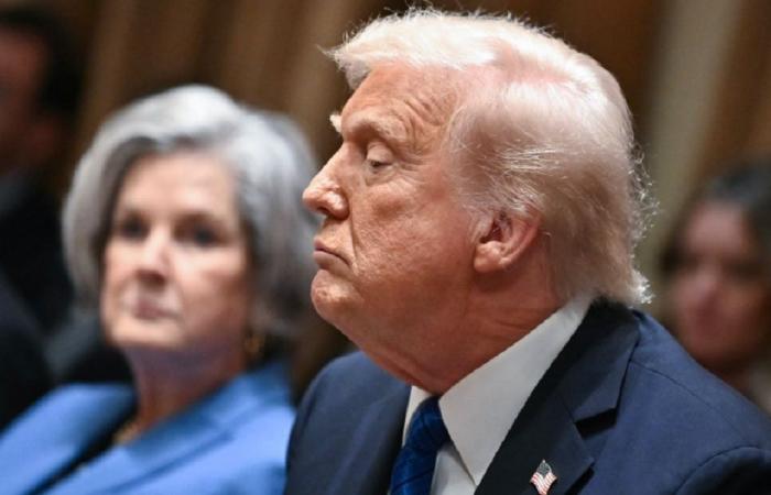 ترامب في “يوم التحرير”: الرسوم الجمركية ستجعل أميركا عظيمة