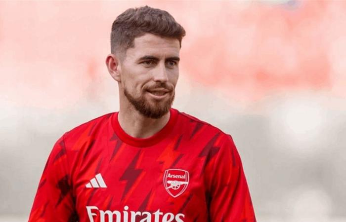 نجم آرسنال خارج موقعة ريال مدريد