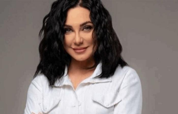 قرار سوري بحقّ سلاف فواخرجي.. هذه تفاصيله