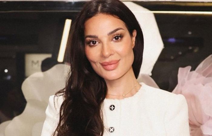 بحضور ابنتها ووالدتها التونسية.. نادين نسيب نجيم تفتتح أول متجر لها في بيروت (فيديو)