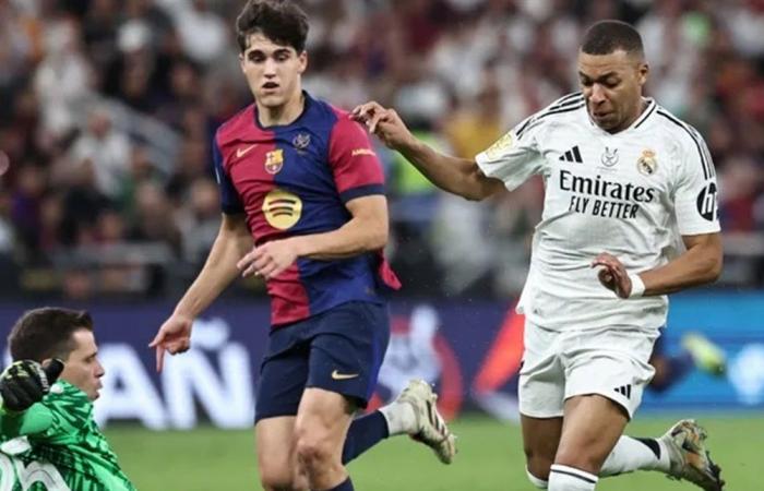 "الكلاسيكو" يطرق باب اللقب.. مَنْ يفتحه أولًا "الريال" أم "البرسا"؟