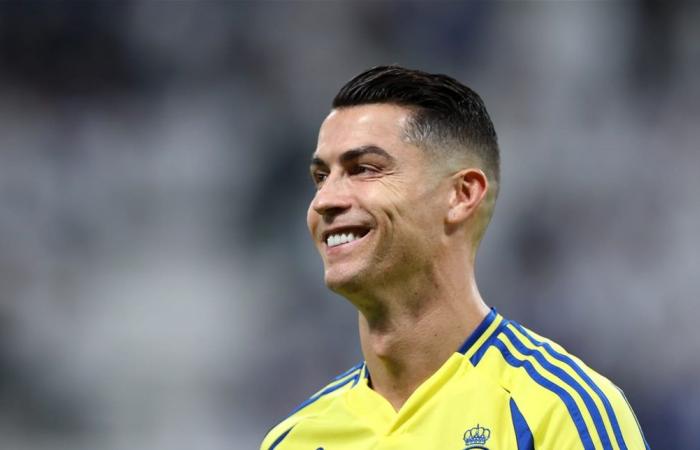 "أسبوع بمليون يورو": كريستيانو رونالدو يغري مؤثرة اجتماعية.. فما القصة؟