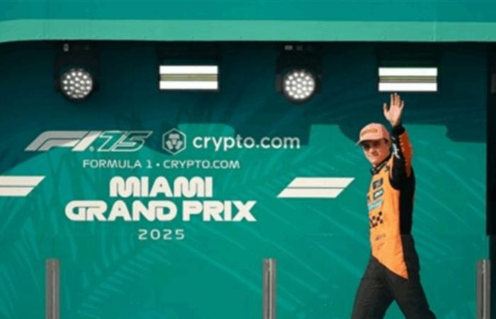 بياستري يُشعل ميامي: فوز ثالث تواليًا وصعود ماكلارين إلى القمة