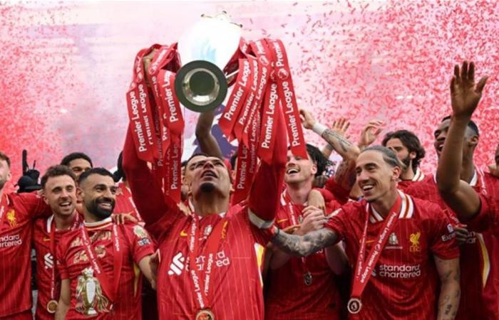 سيارة تصدم محتفلين بتتويج ليفربول