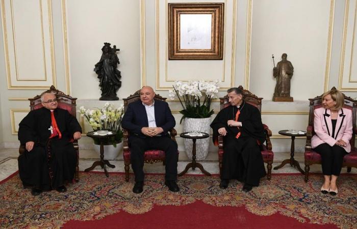 بالصورة- الرئيس عون والسيدة الأولى في بكركي