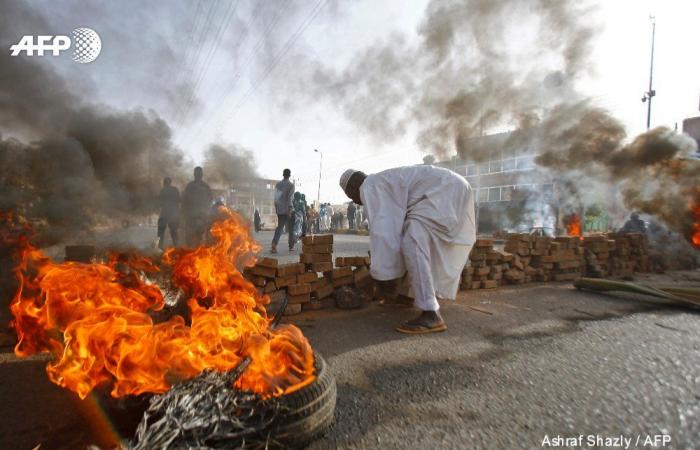 المقابر تتمدد في شوارع الخرطوم