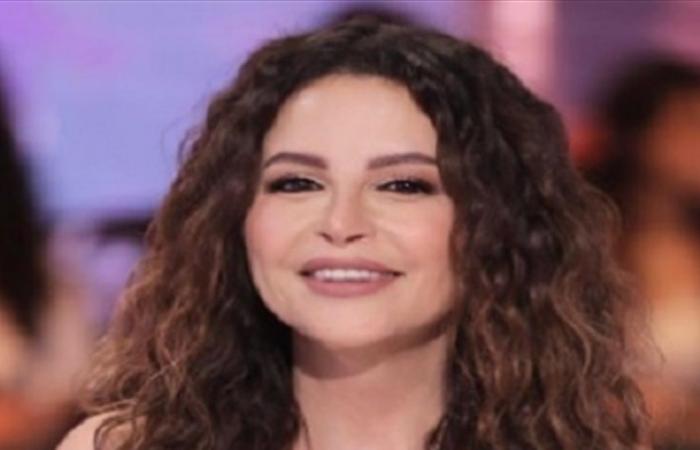 بعد 25 سنة من الزواج... ماذا قالت أنجو ريحان عن زوجها؟ (فيديو)