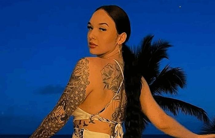 كانت تستعد للإدلاء بشهادتها.. العثور على امرأة ميتة في سيارة محترقة