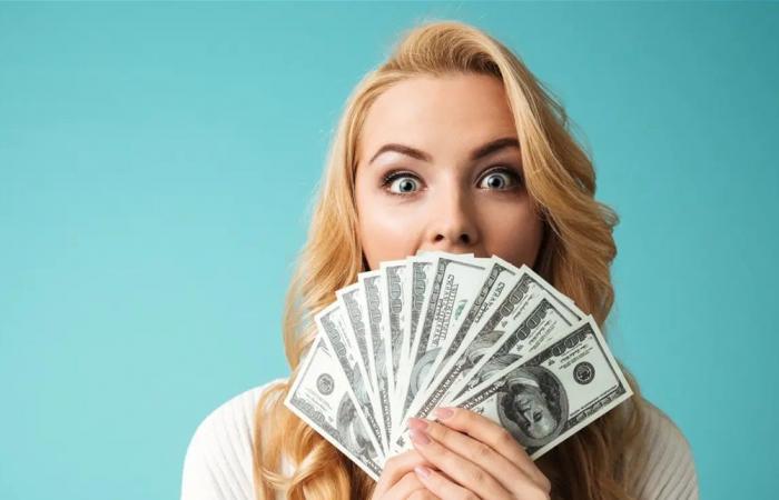 مُقابل مبلغ 35 ألف دولار.. هذا ما طلبته أم من بناتها في حال تزوجن!