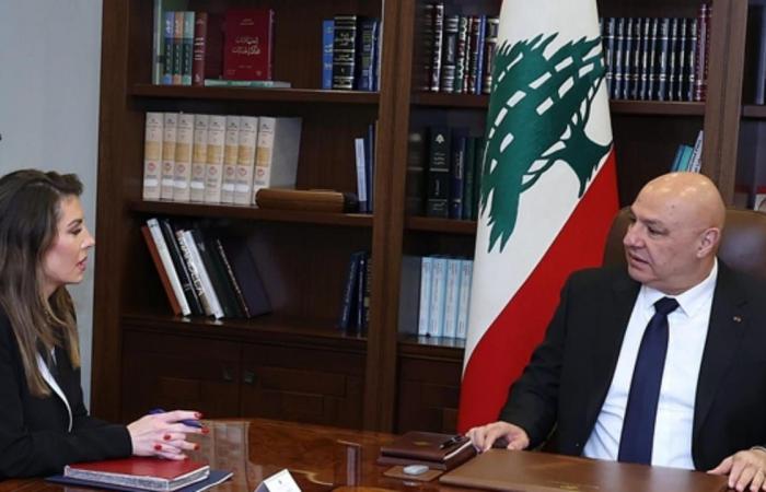 عون لأورتاغوس: لتفعيل عمل لجنة “الميكانيزم” وترميم منازل الجنوب