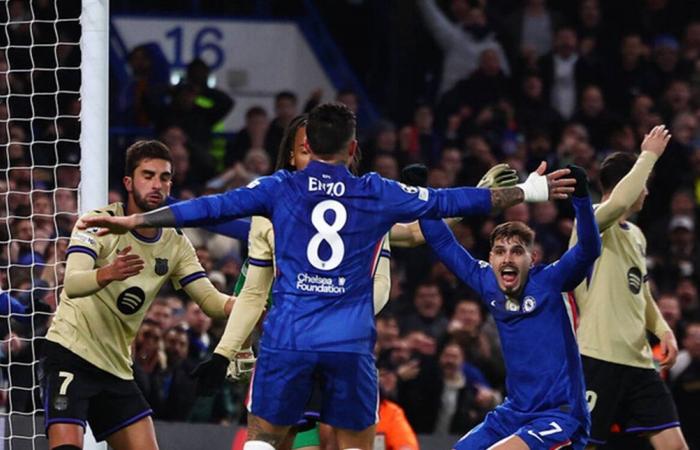 الهزيمة الثقيلة تُعمّق أزمات "برشلونة" في دوري الأبطال