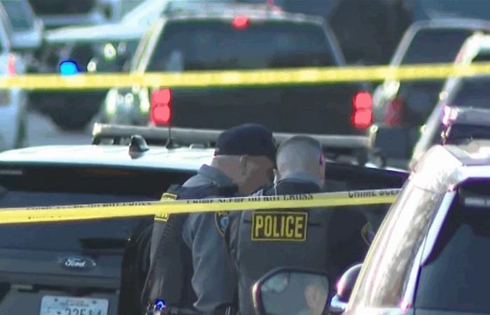 مأساة أمام المدرسة.. حافلة تدهس طفلًا