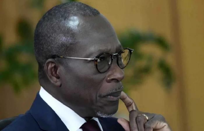 رئيس بنين بعد محاولة انقلاب: الوضع تحت السيطرة