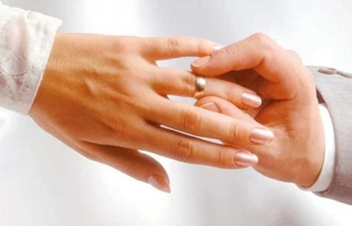 بالصور: نجم يعلن زواجه رسميًا بعد الطلاق.. من هي "العروس" الجديدة؟