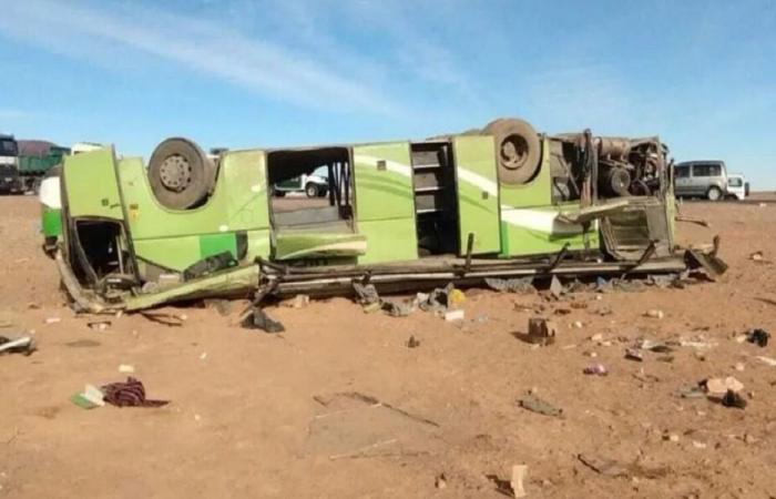 قتلى إثر انقلاب حافلة في الجزائر