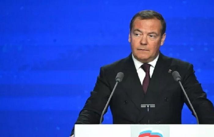 مدفيديف: خلافات الغرب تخدم مصالح روسيا