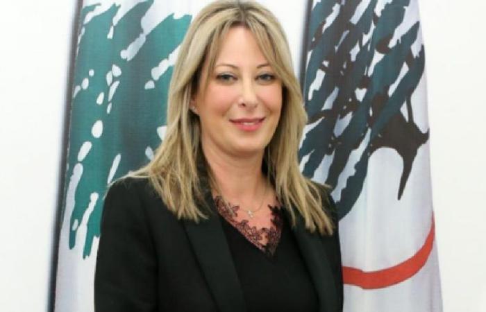 أيوب: دويلة تفرض اقتطاع أموال المواطنين لتمويل إعادة الإعمار