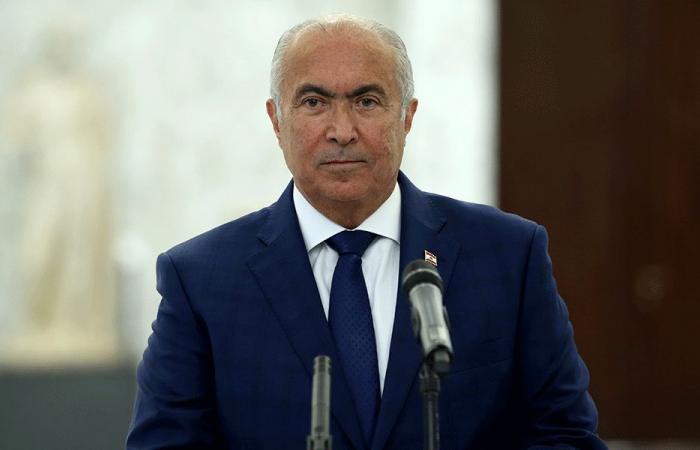 مخزومي يقترح خفض سن الاقتراع إلى 18 عاماً