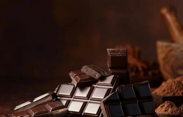 عنصر يبطئ الشيخوخة في الشوكولا الداكنة.. ما هو؟